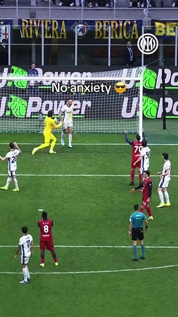 索默直呼專業(yè)，德弗里這次頭球解圍堪比一粒進球